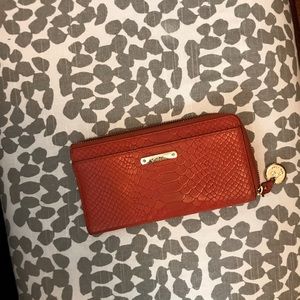 GiGi New York orange wallet